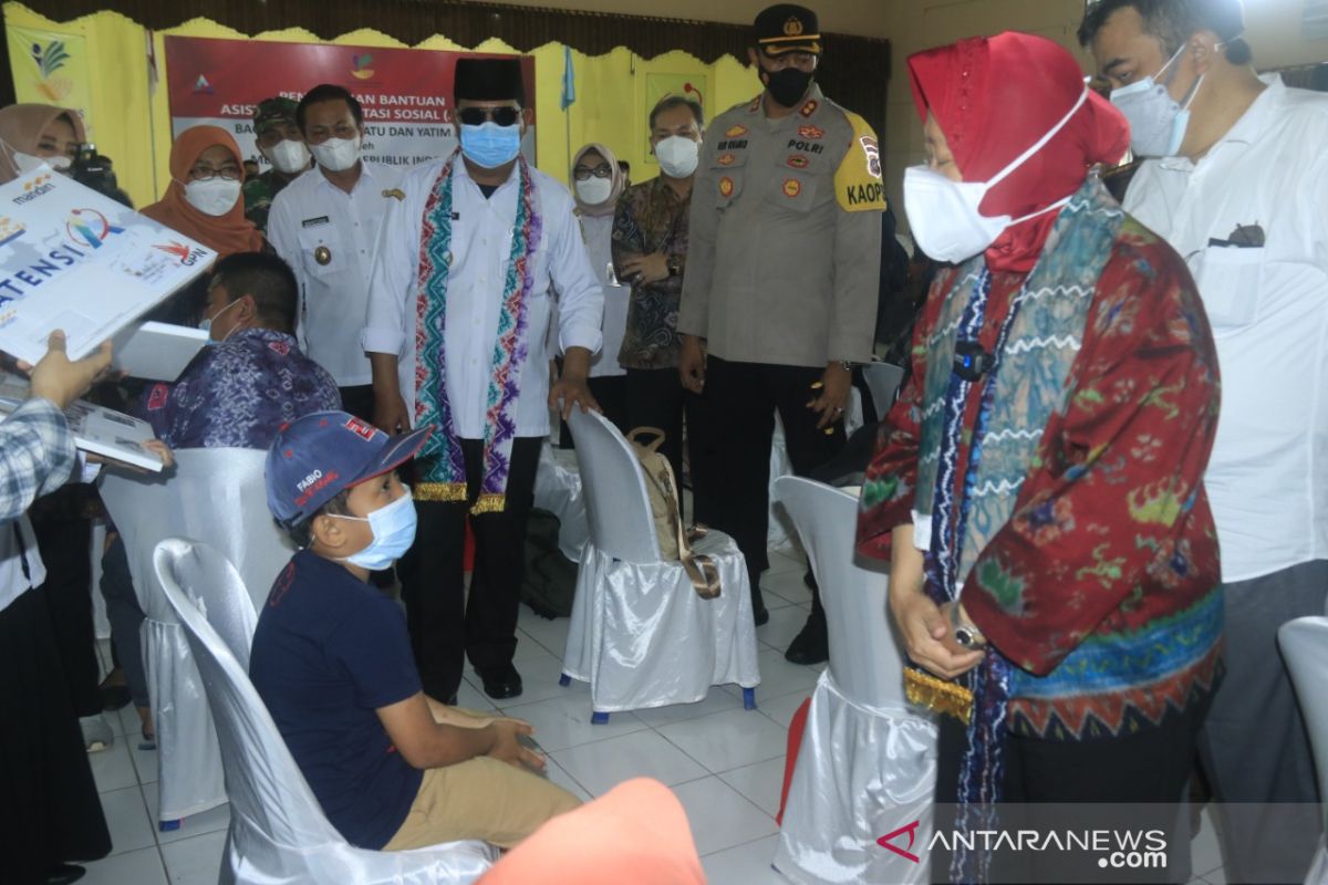 Mensos kunjungi Balai Budi Luhur Banjarbaru serahkan bantuan