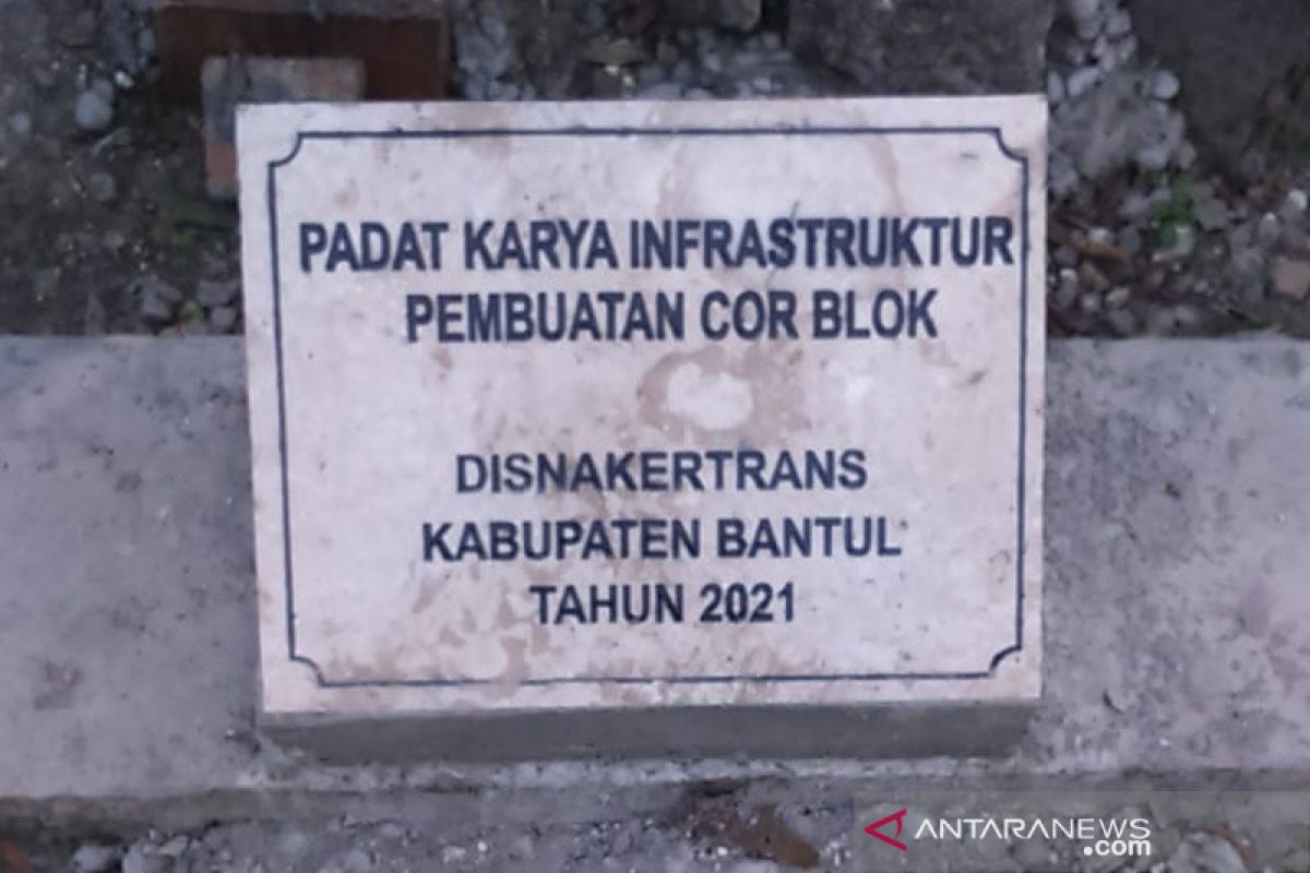 Ribuan warga Bantul nikmati manfaat padat karya infrastruktur