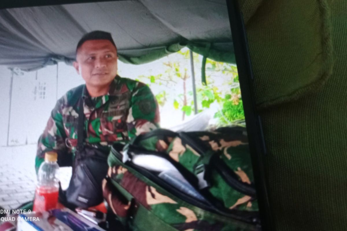 Pasukan TNI bantu warga Lebak terdampak bencana banjir