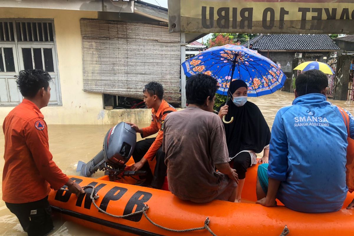 Wakil Ketua DPRD Banten minta pemprov dan masyarakat waspadai bencana banjir