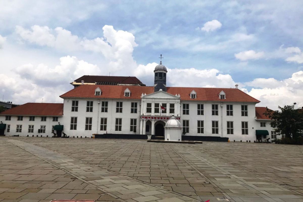 Wisata Kota Tua dibuka sementara hanya untuk warga yang berolah raga