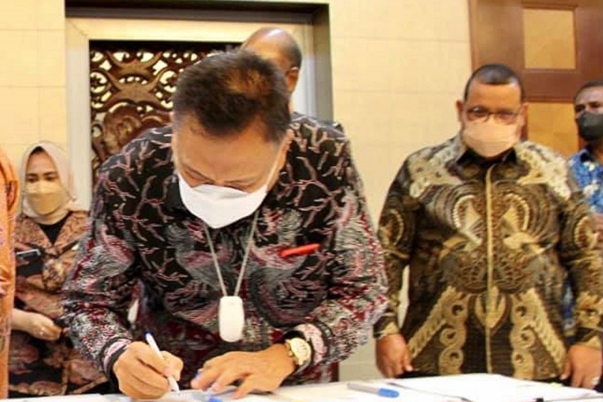 Gubernur Olly dan lima provinsi teken kerja sama sektor kelautan dan perikanan