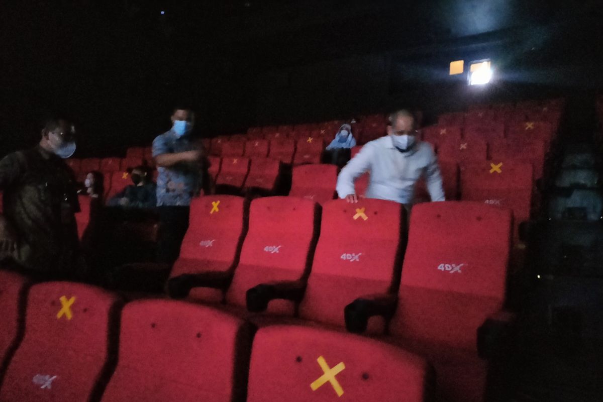 Pengunjung bioskop di Jakbar tidak harus telah divaksin dua kali
