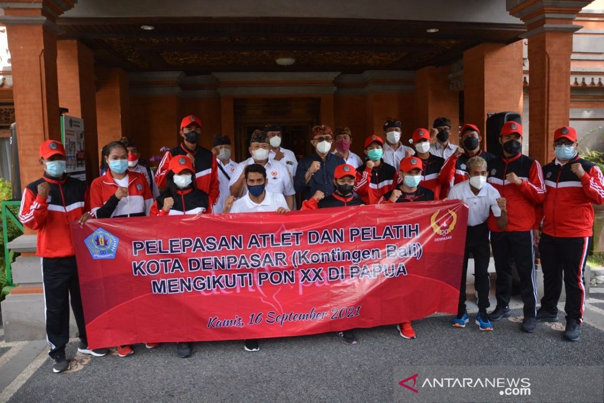 PON Papua - Wali Kota Denpasar lepas 72 atlet ke PON Papua