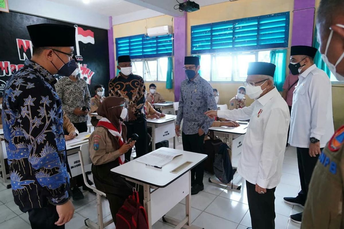 Satu pekan uji coba PTM terbatas di Banten berjalan aman