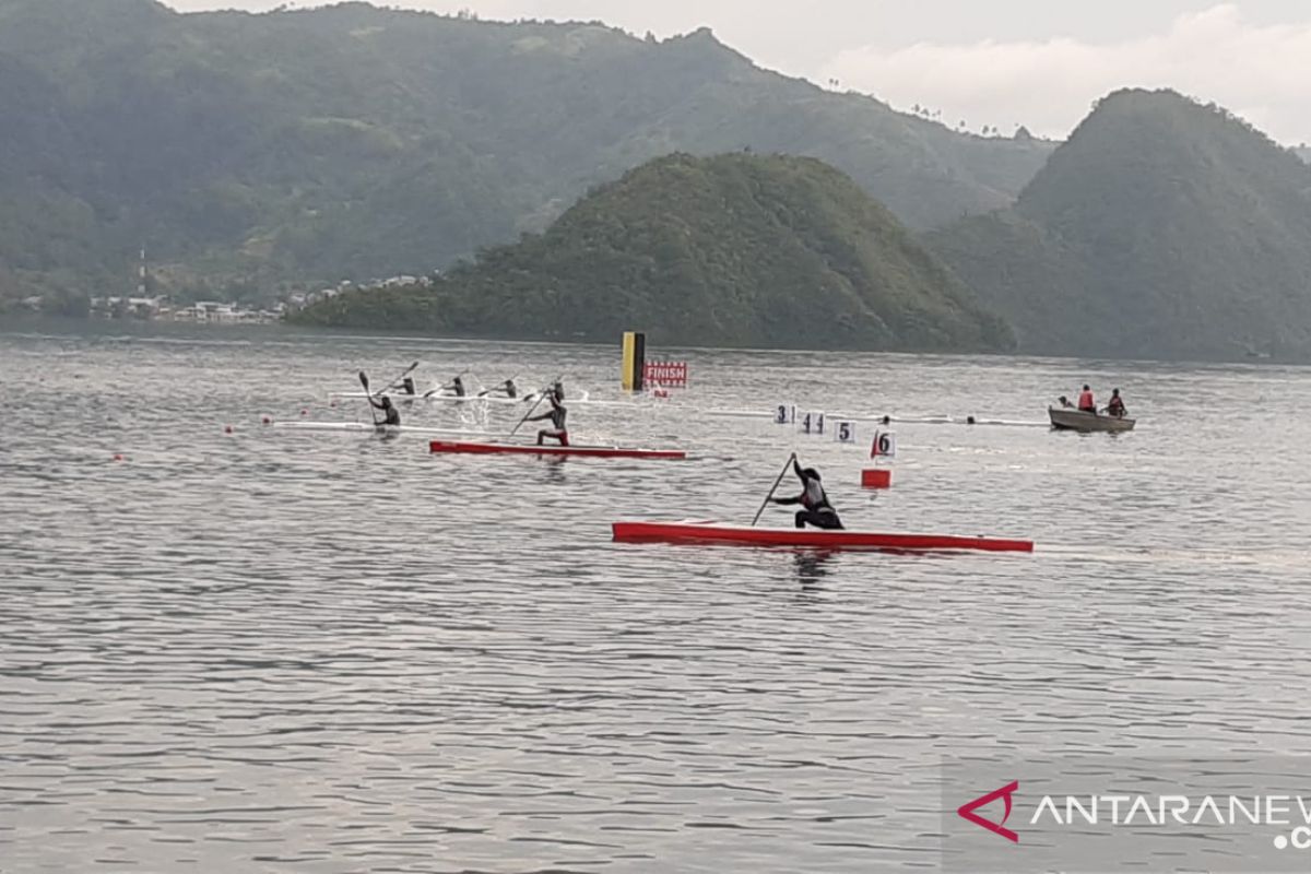 Tim dayung Sulawesi Tenggara latihan kenali arena PON Papua