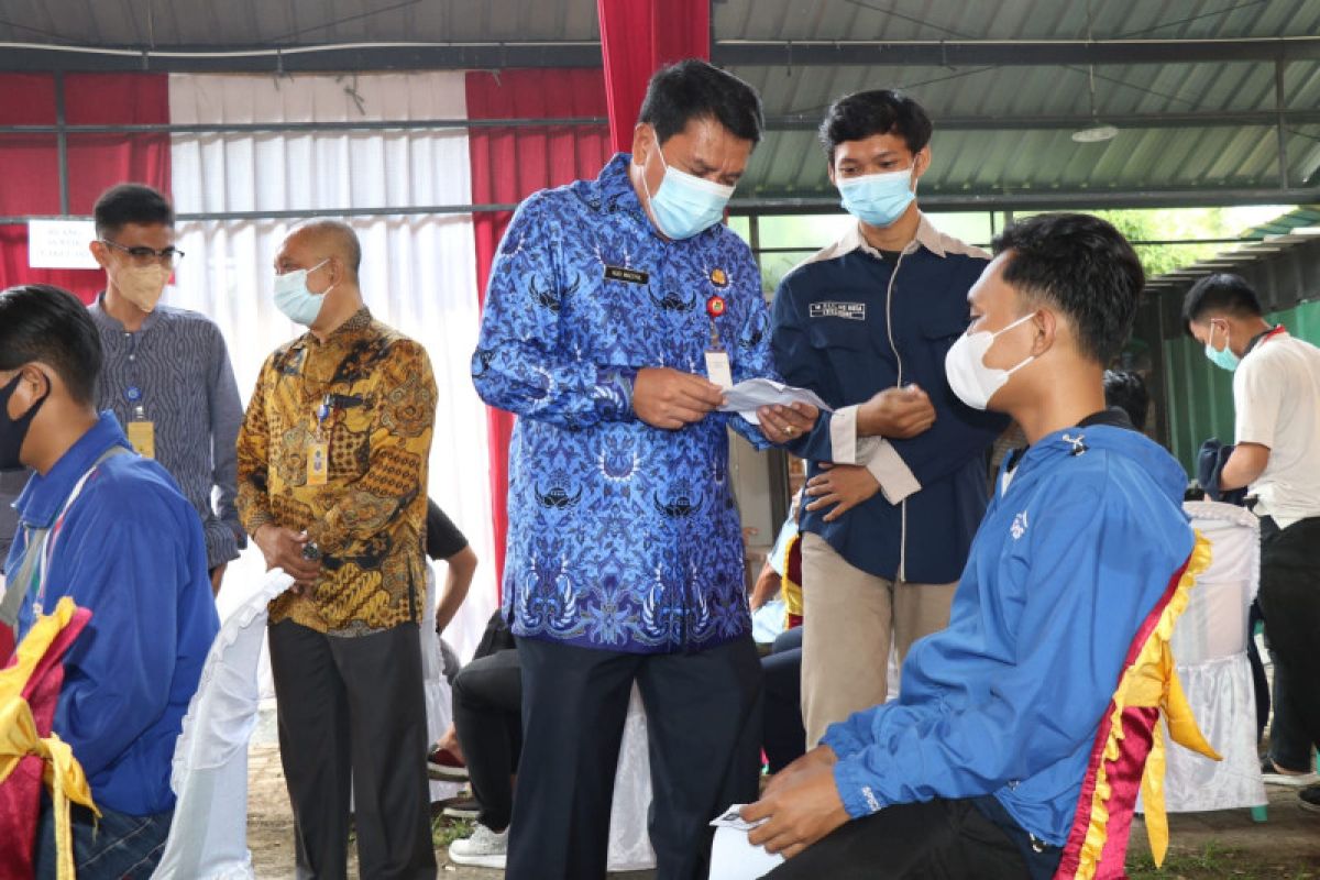 Pemkab Tangerang-STF Muhammadiyah laksanakan vaksinasi bagi 1.000 mahasiswa