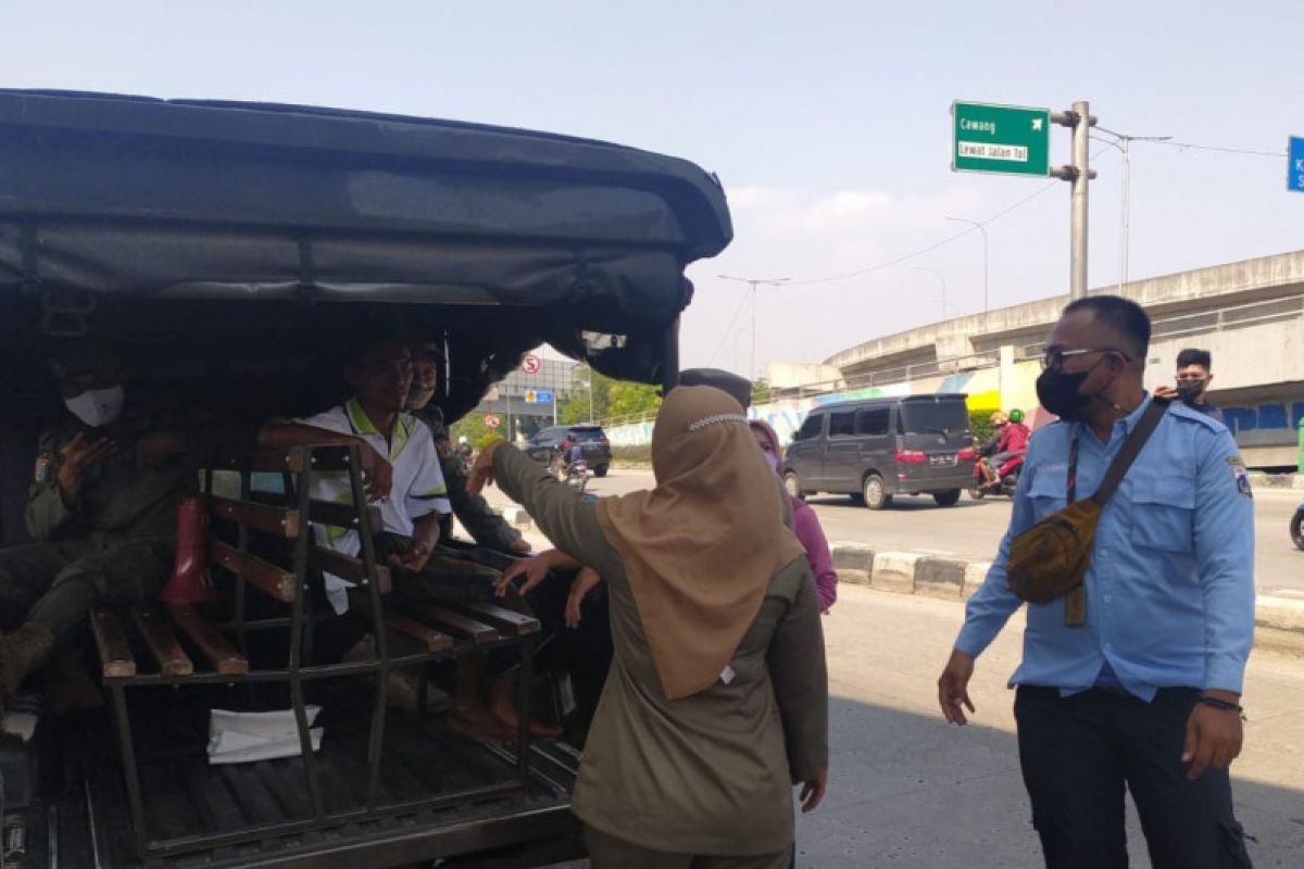 Satpol PP Jakut cegah ODGJ berkeliaran yang resahkan masyarakat