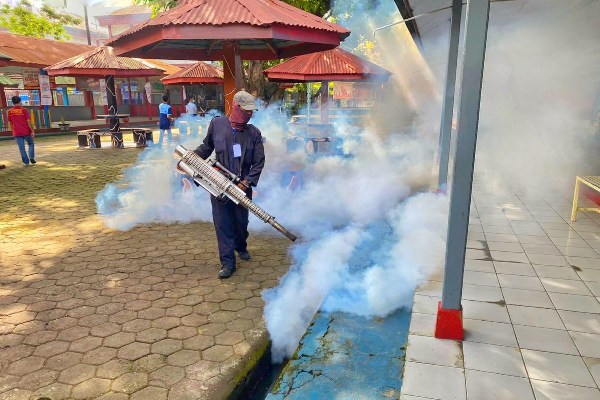 Lapas Makassar lakukan pengasapan untuk cegah demam berdarah