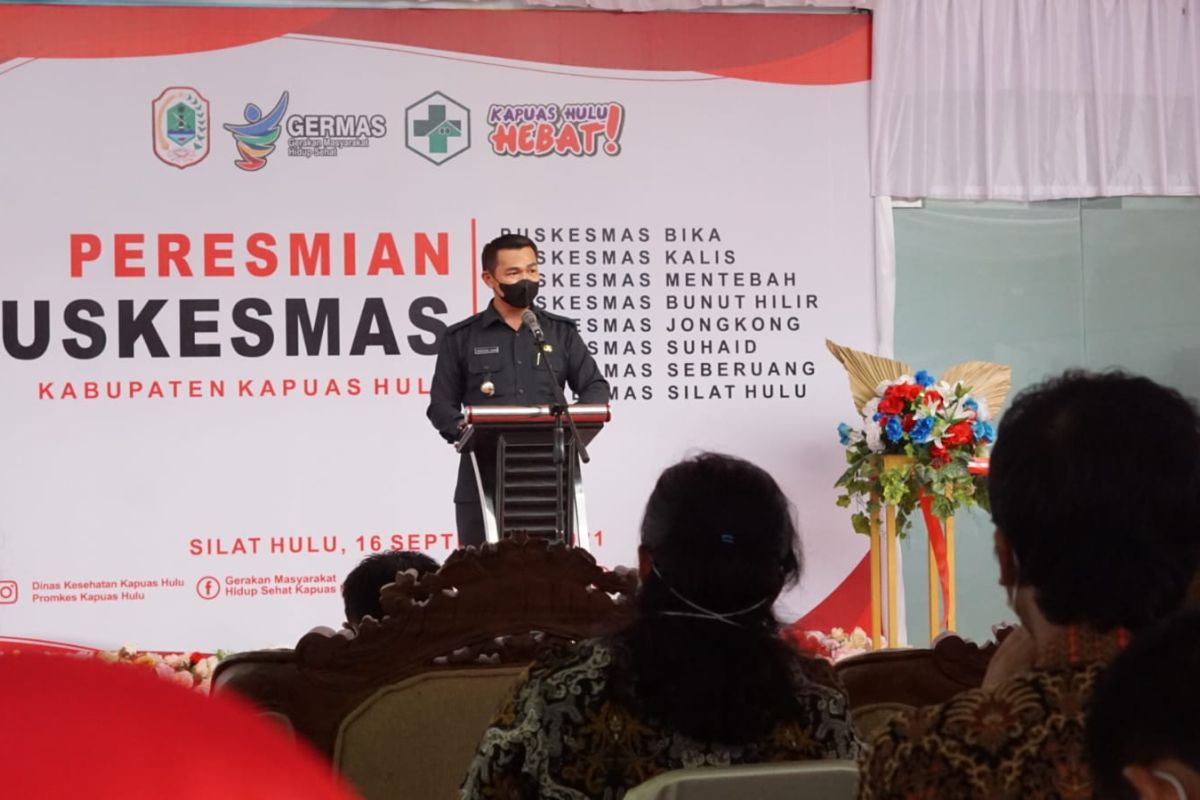 Bupati Kapuas Hulu resmikan 8 Puskesmas sekaligus