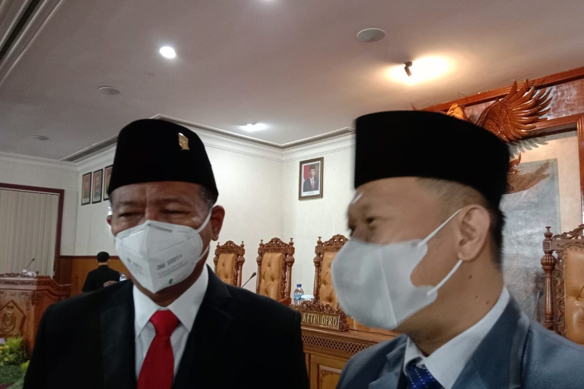 Dua Calon Wakil Bupati Tulungagung batal menyampaikan visi-misi