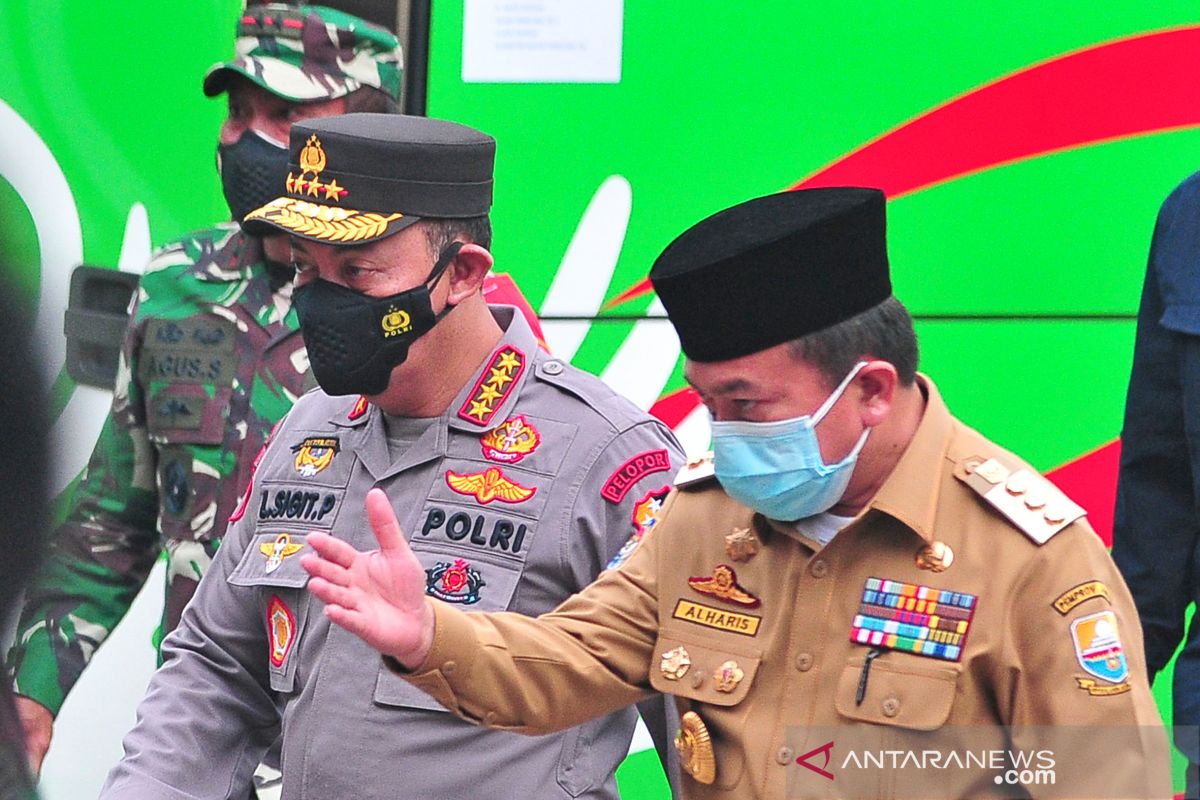 Kapolri minta wilayah aglomerasi percepat penyelesaian vaksin COVID-19