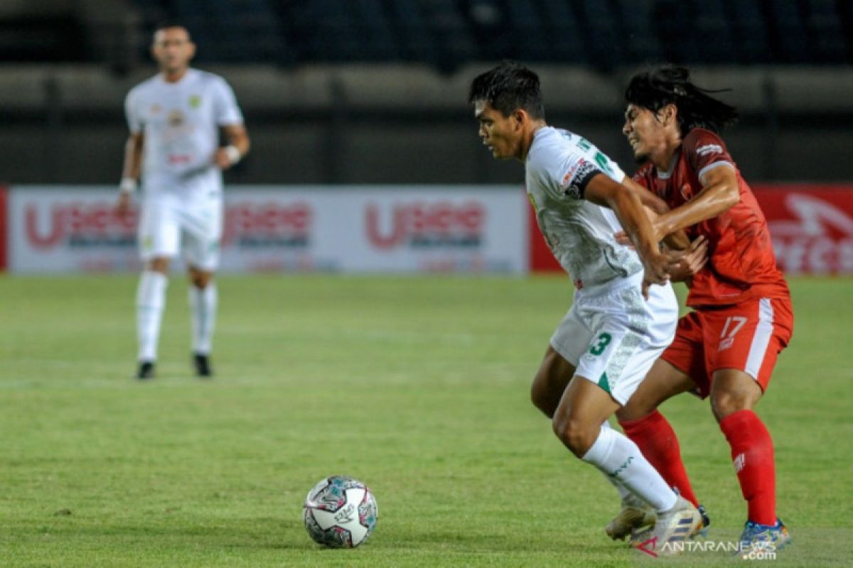 Liga 1: Persebaya dikalahkan PSM Makassar, Aji Santoso kecewa