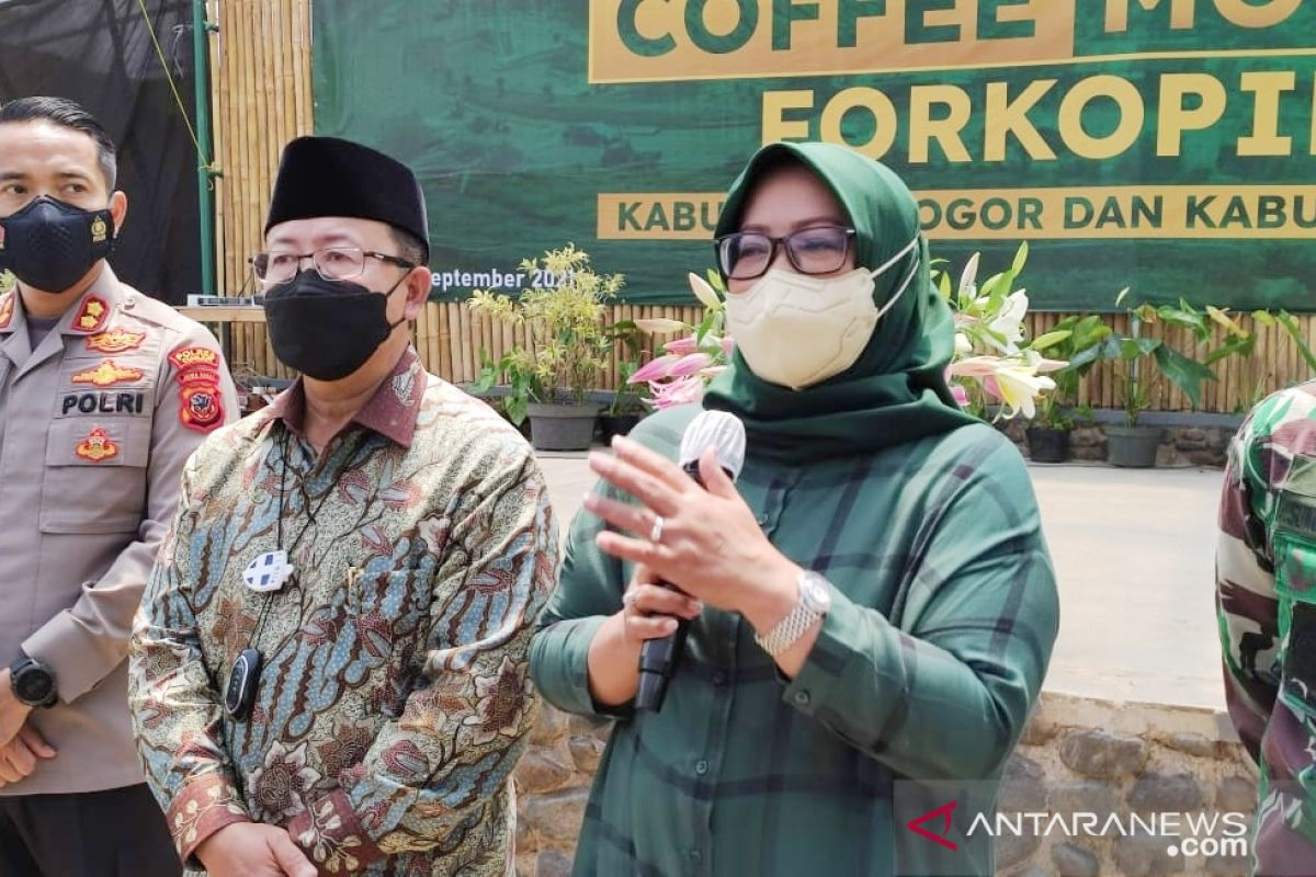 Bogor-Cianjur sepakati ganjil-genap di Jalur Puncak Jabar dipermanenkan