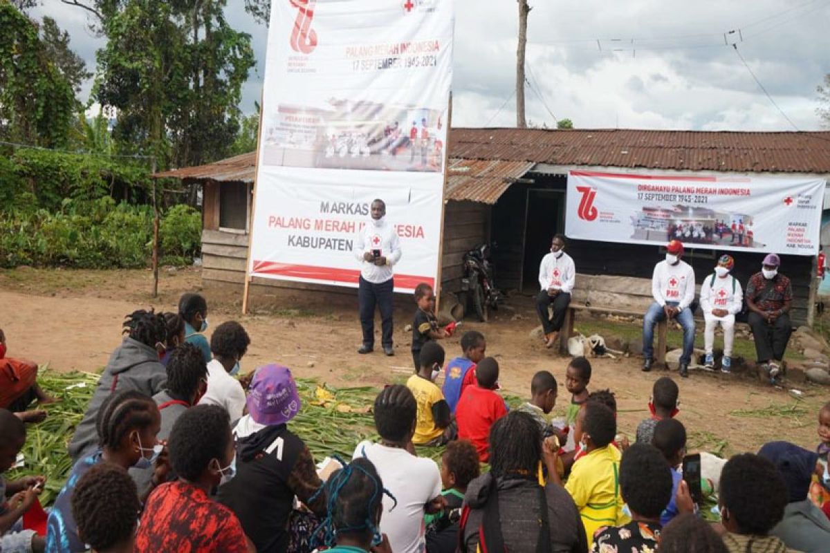 Melihat perayaan HUT PMI ke-76 di pengungsian Nduga Papua