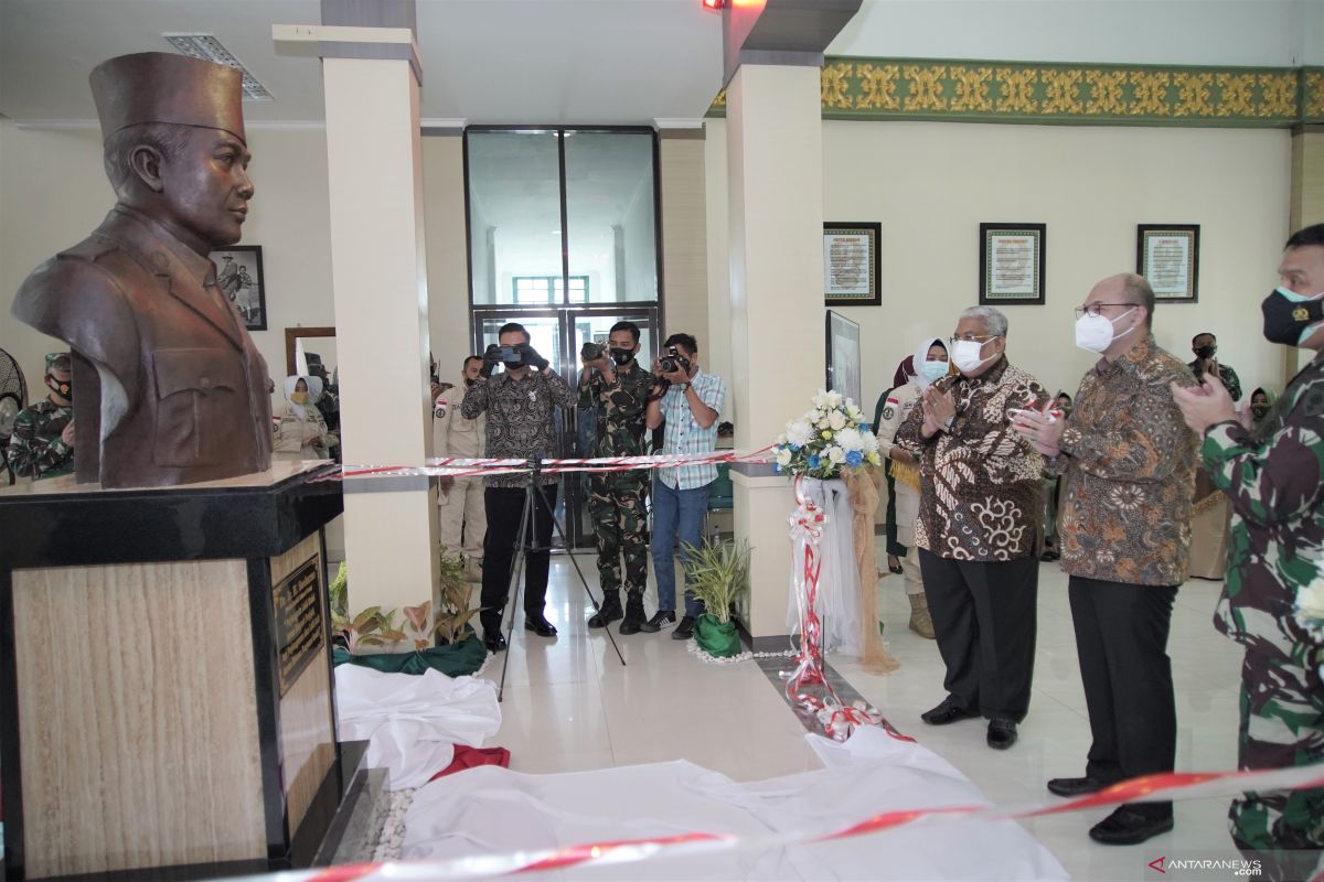 Cucu Bung Karno maju ke Senayan usai Sri Rahayu