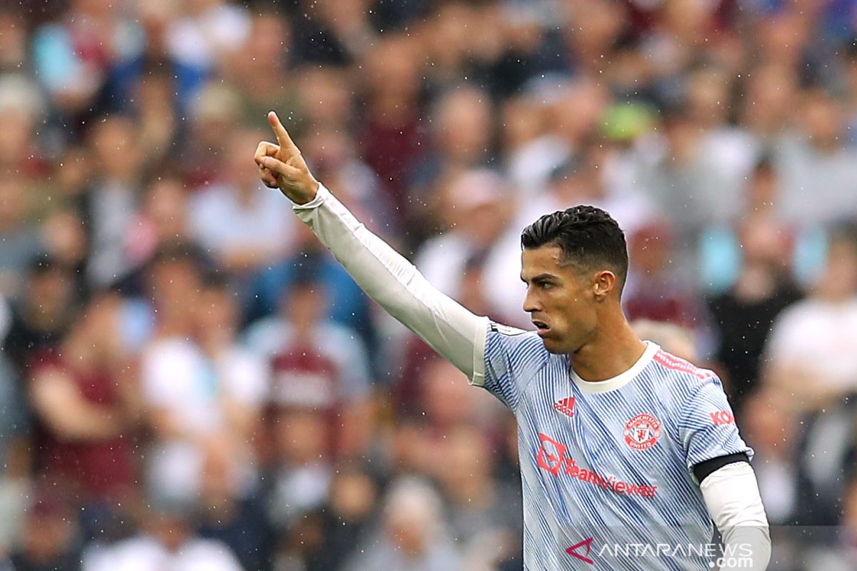 Ronaldo cetak gol lagi, Man United menang dramatis atas West Ham