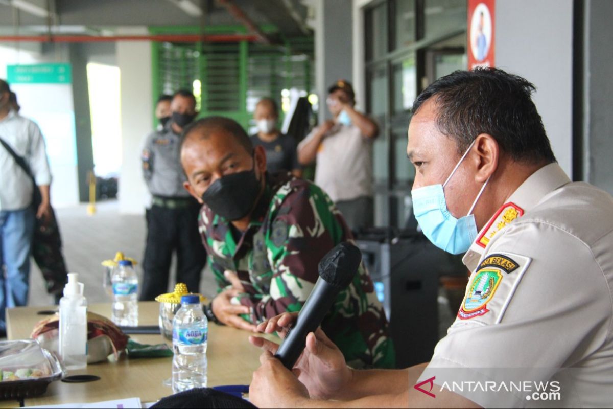 Pangdam Jaya monitoring vaksinasi COVID-19 di Kota Bekasi