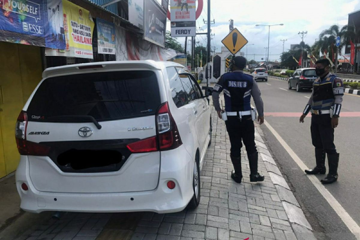 Dinas Perhubungan Palu  bentuk Satgas Penertiban Parkir di tepi jalan