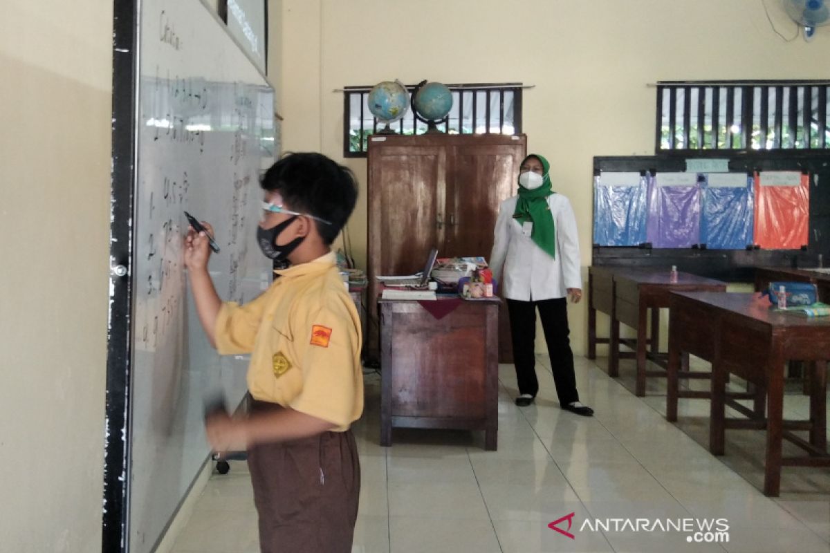 Bupati Kudus: Sekolah harus disiplin prokes meski belum ada temuan penularan