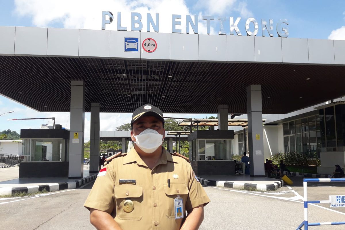 PLBN Entikong mencatat sekitar 100 PMI pulang dari Malaysia setiap hari