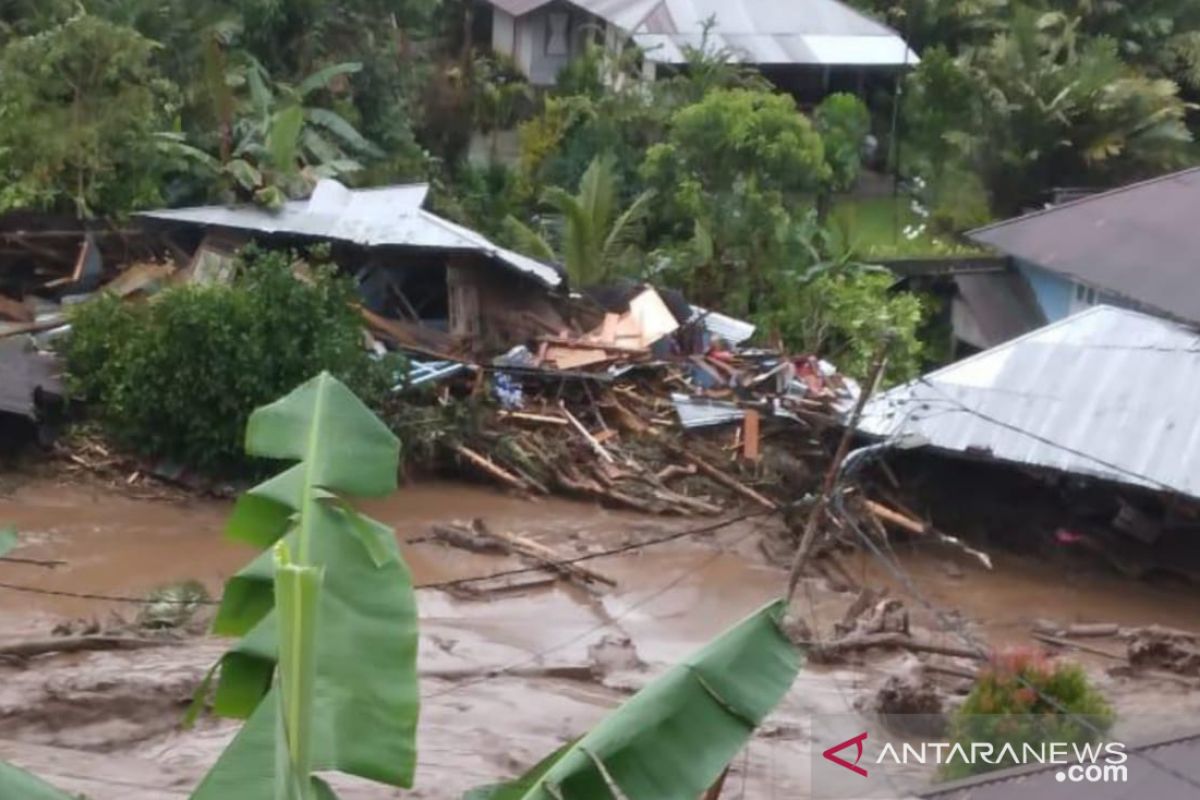 Pemerintah daerah tetapkan darurat bencana di Minahasa Tenggara