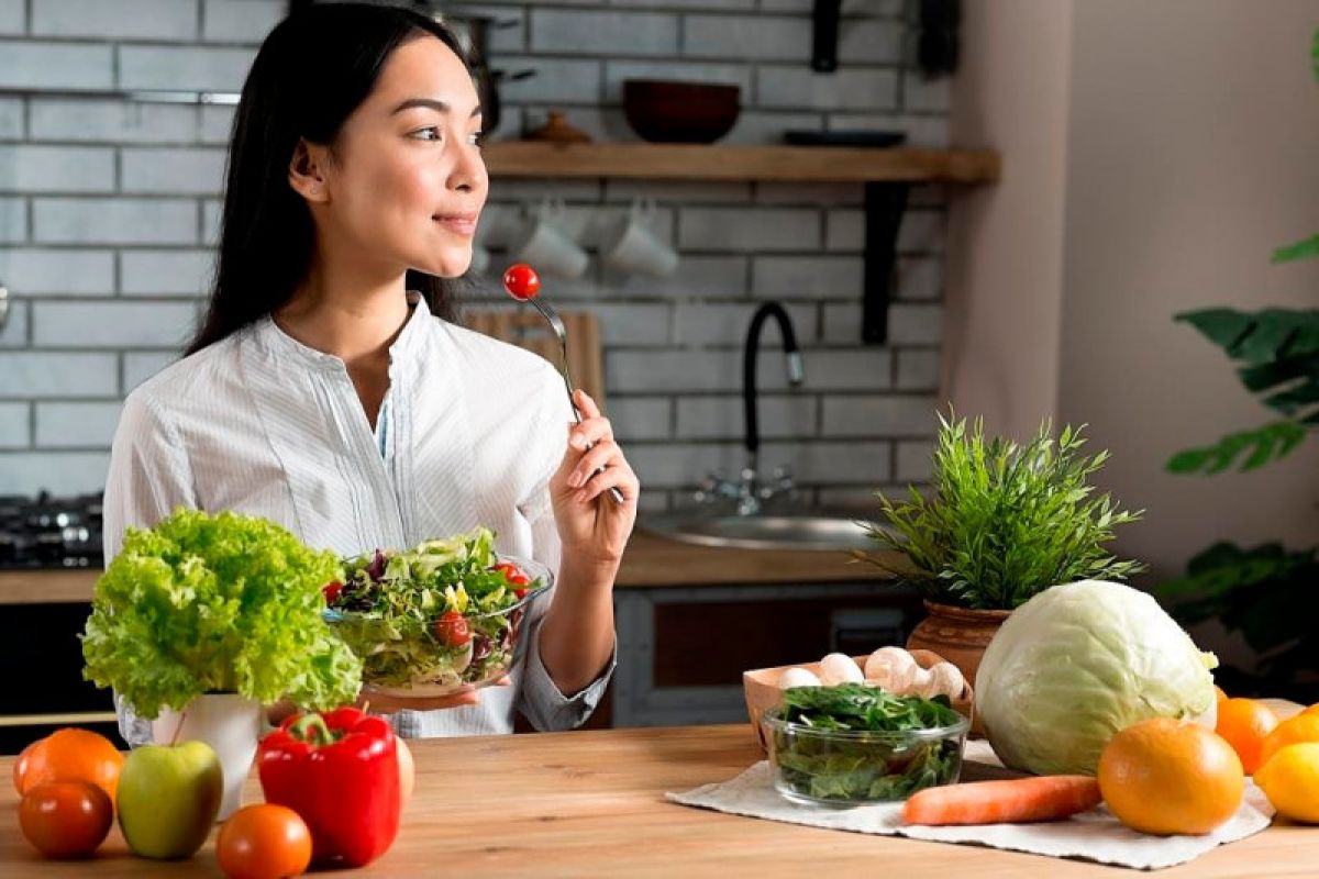 Memiliki pola makan berbeda, berikut penjelasan 6 tipe diet vegetarian