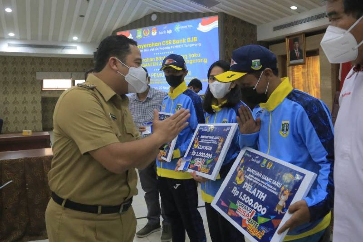 Atlet Kota Tangerang terima bantuan sebelum berangkat ke PON Papua