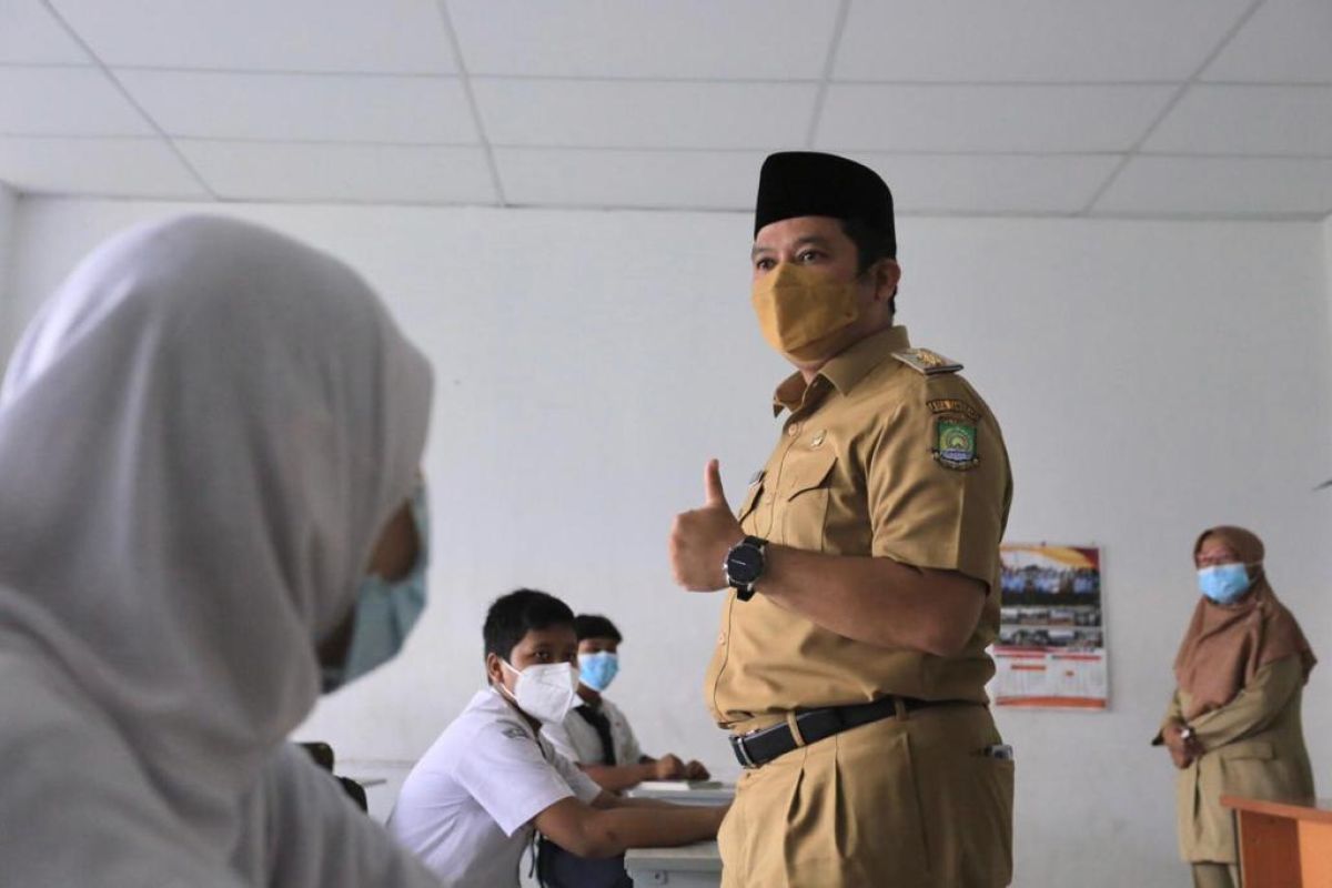 100 SMP di Kota Tangerang telah gelar uji coba PTM