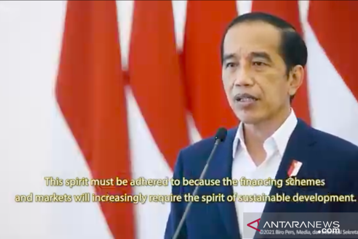 Jokowi asks furniture businesses to ensure sustainability of forests