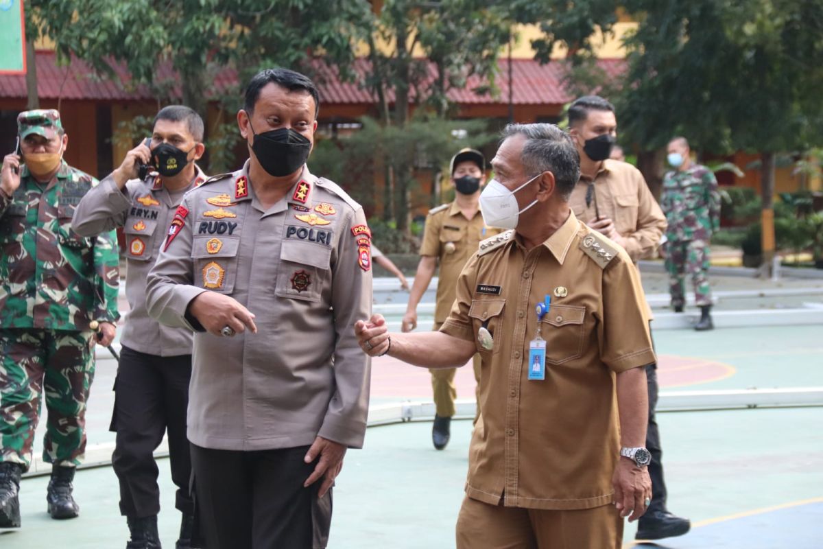 Kapolda Banten cek pengamanan lokasi kunjungan Joko Widodo di Serang