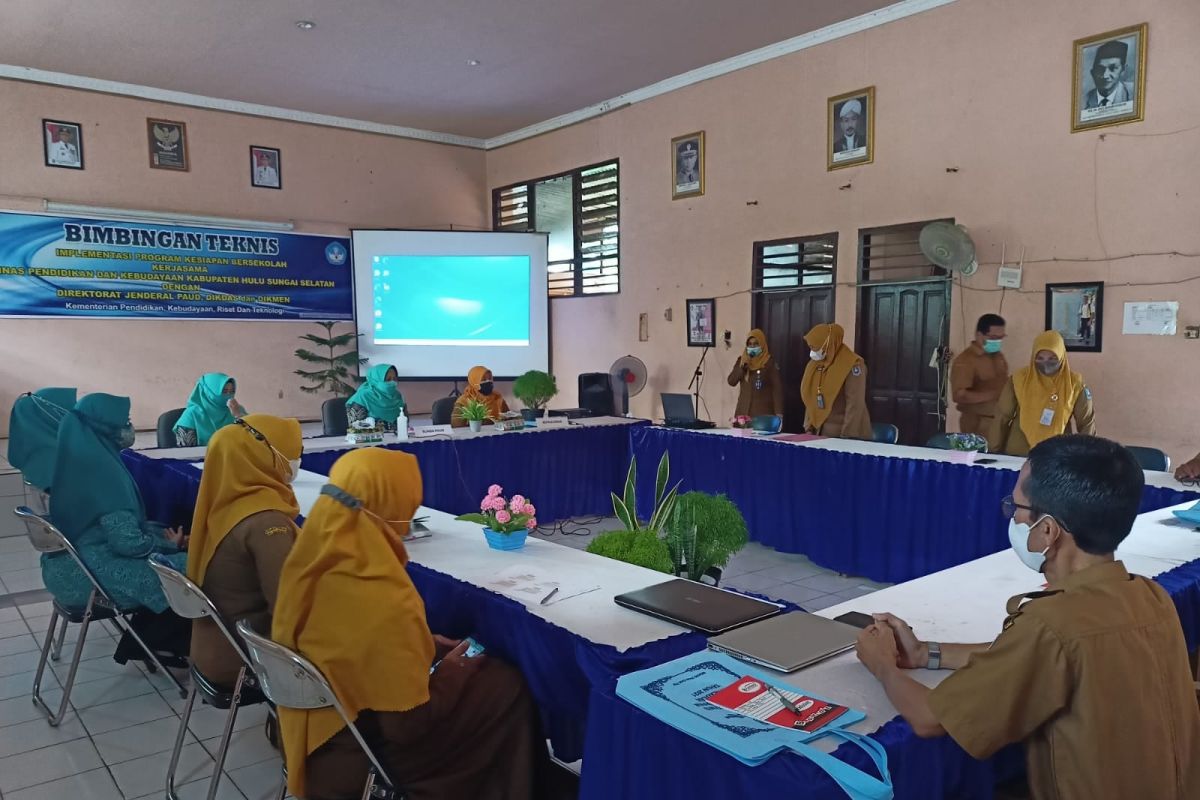 BImtek implementasi program kesiapan bersekolah HSS