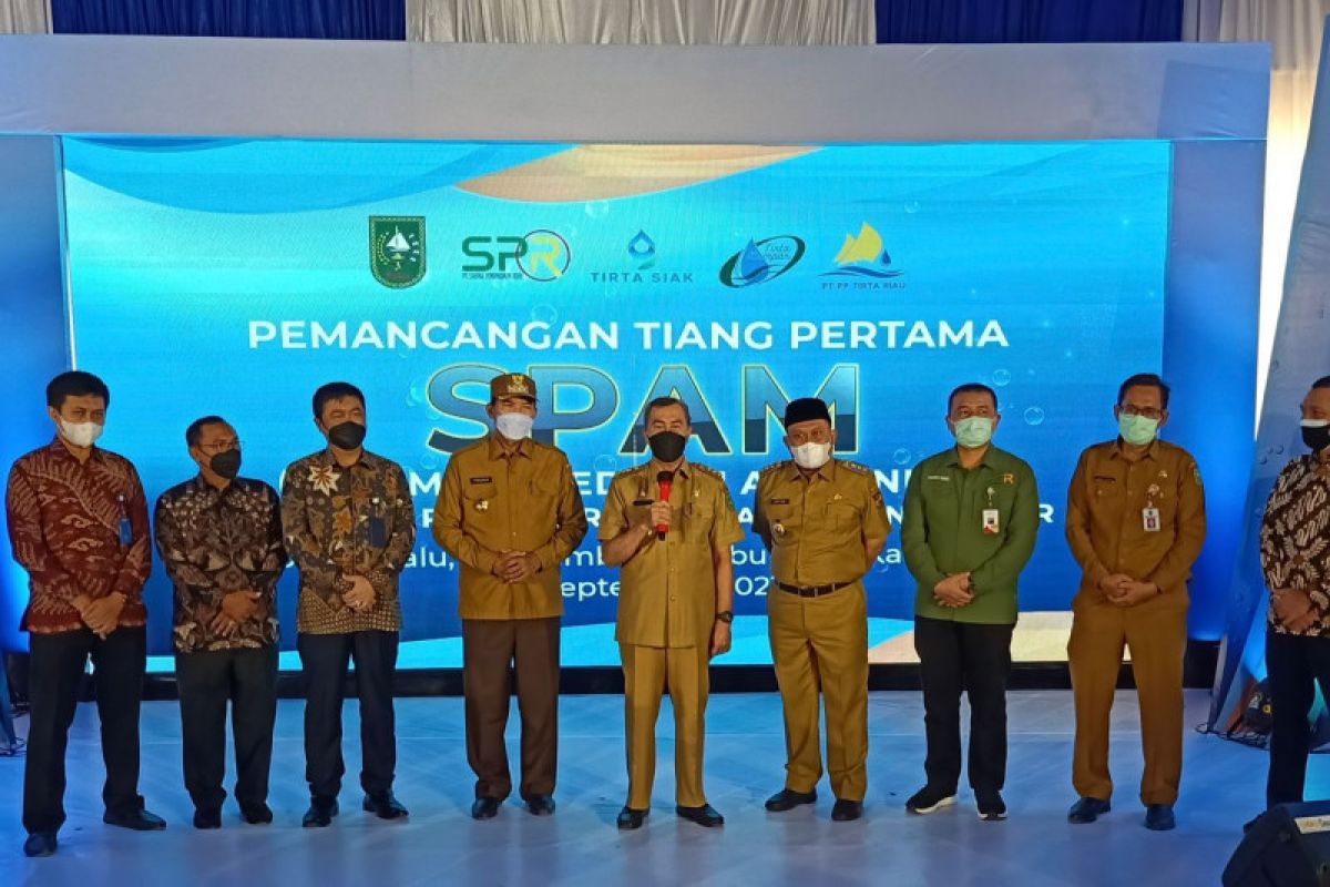 PT PP lakukan pemancangan tiang pertama SPAM di Riau