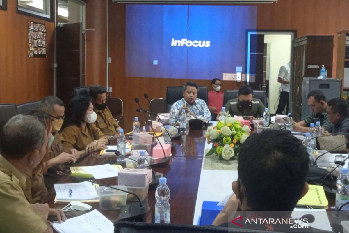 DPRD Kota Medan  minta DPMPTSP dongkrak PAD