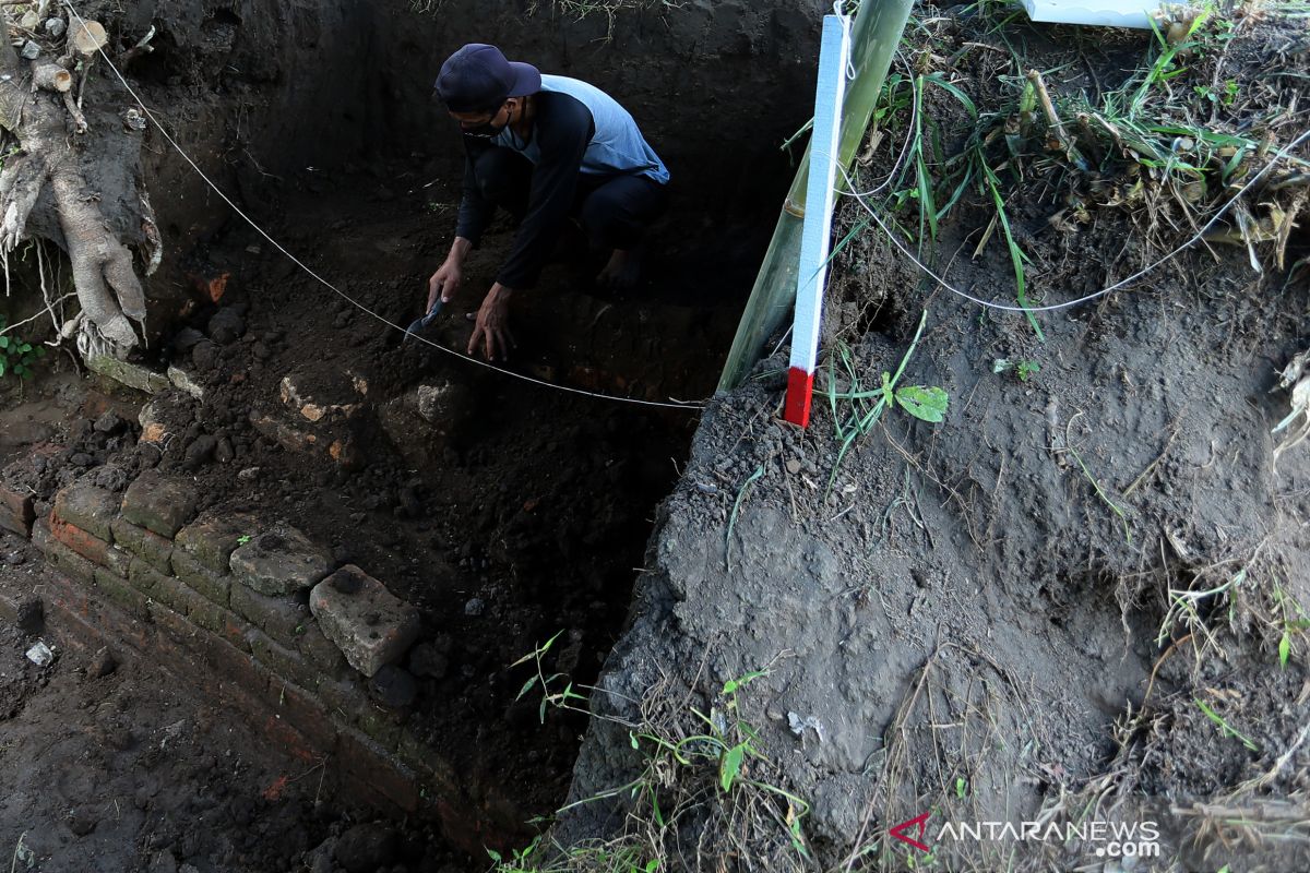 Ekskavasi Temuan Objek Diduga Cagar Budaya di Blitar