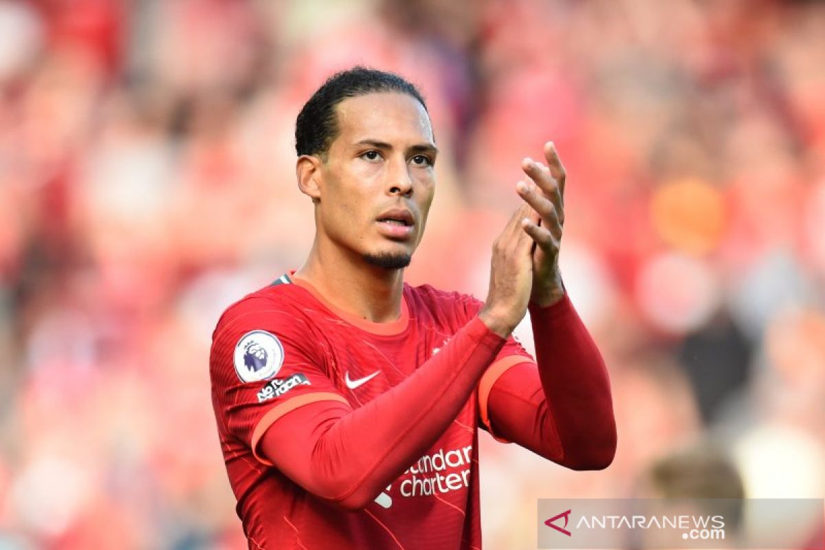 Bek Liverpool Van Dijk perlu dirotasi, kata Milner