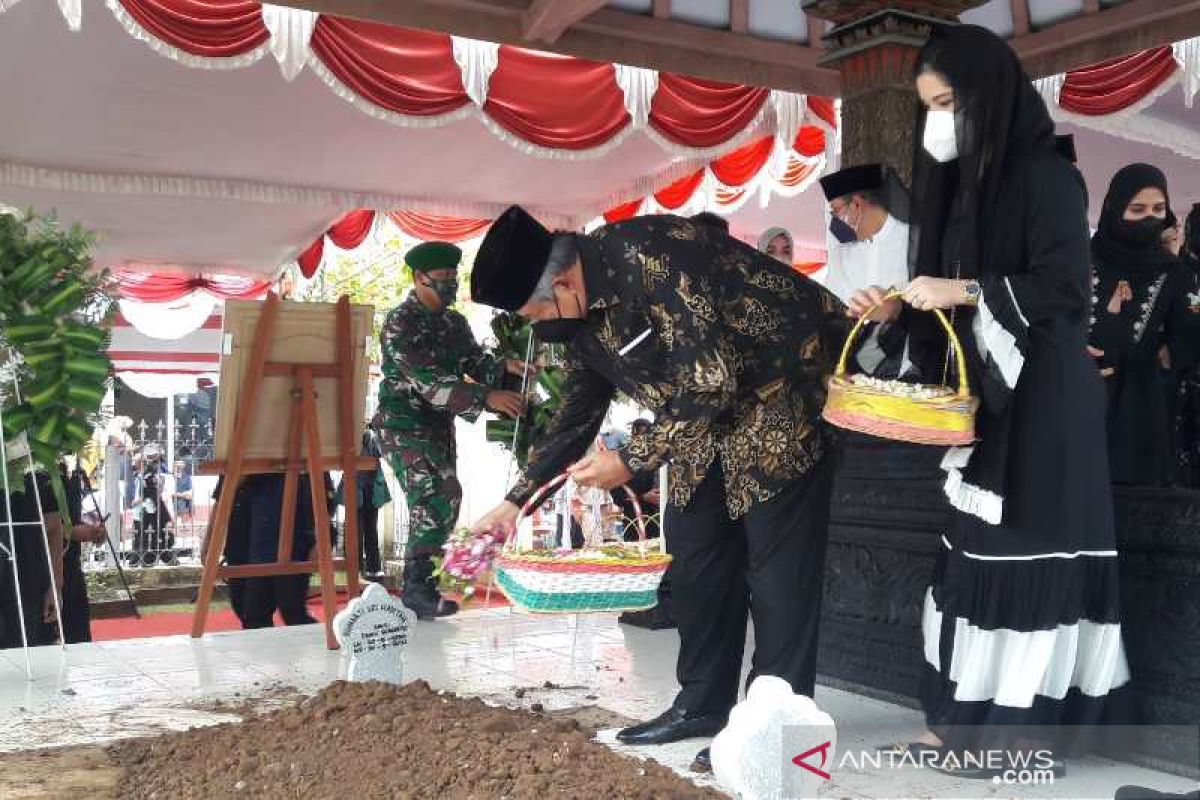 Yudhoyono: Ibu Ageng contoh istri prajurit memiliki ketangguhan