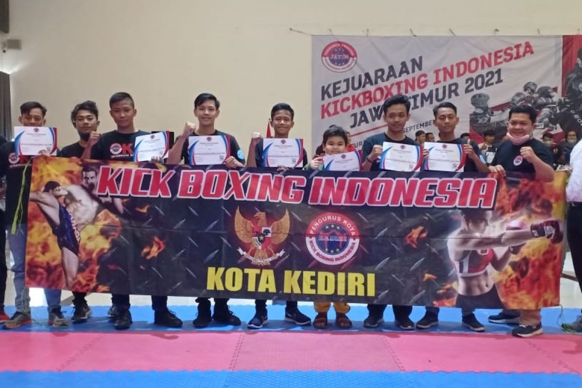 Atlet kickboxing Kota Kediri raih prestasi tingkat Jatim