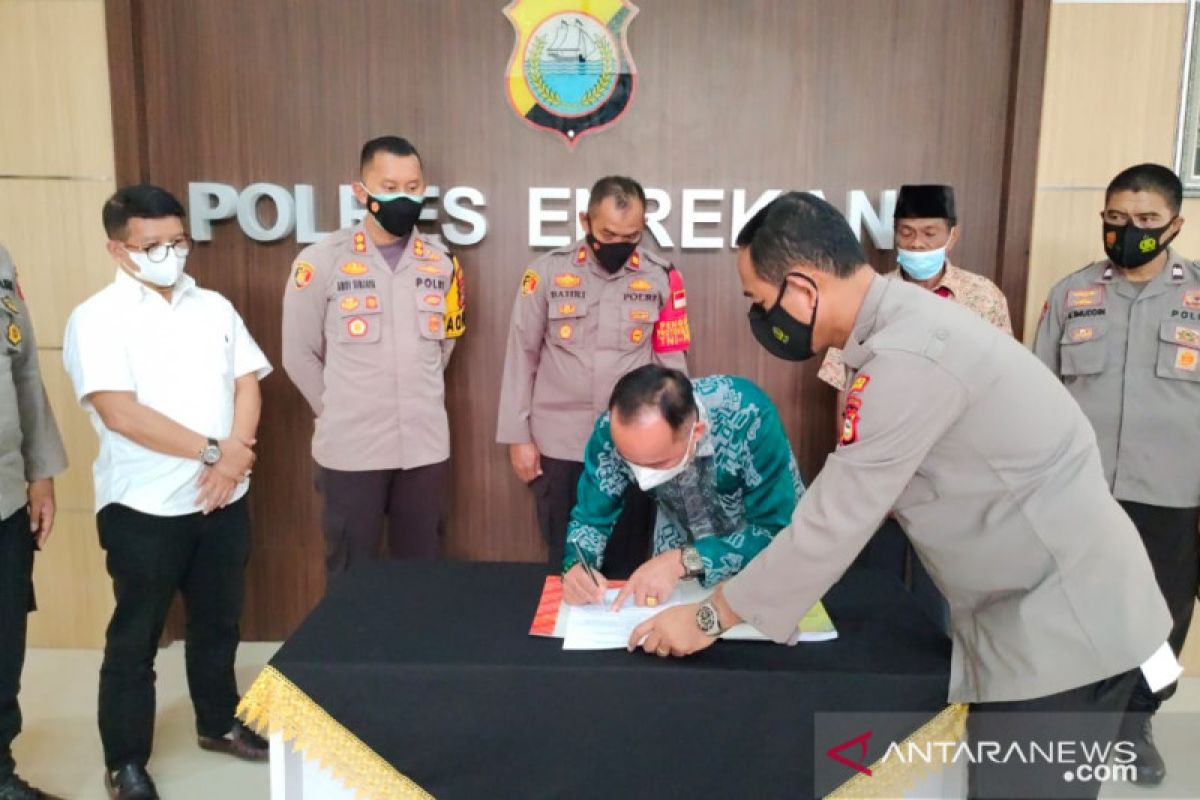 Masyarakat adat hibahkan tanah 4.800 meter persegi untuk bangun Polsek Bungin