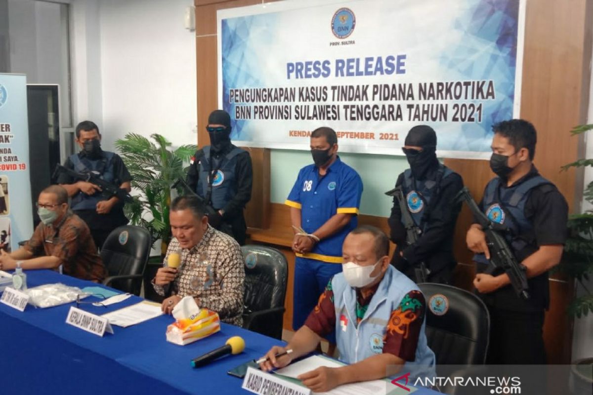 BNN Sultra tangkap pengedar 1 kilogram sabu-sabu di Kabupaten Kolaka