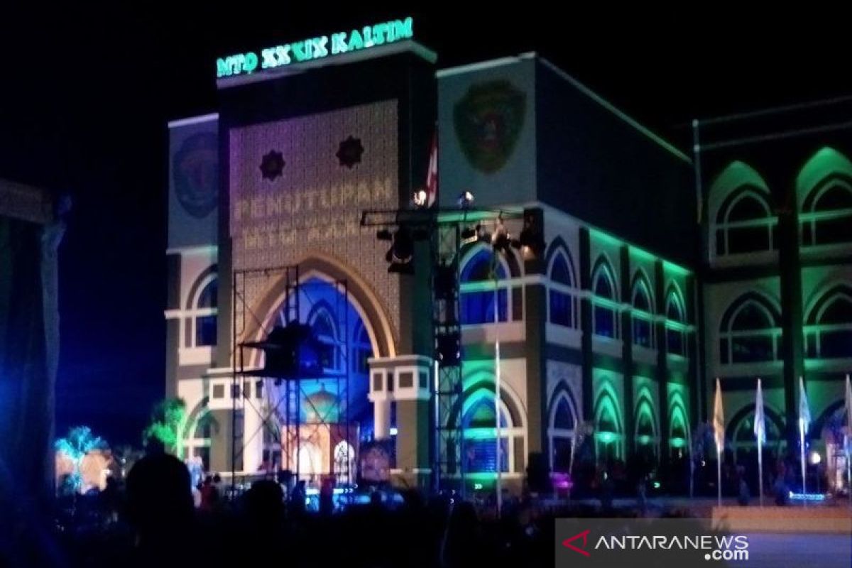 Kontraktor perbaikan Masjid Agung Penajam belum lunasi upah pekerja