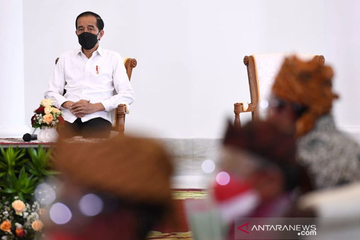 Presiden Jokowi: Saling bantu tanpa lihat perbedaan kunci bangsa tangguh