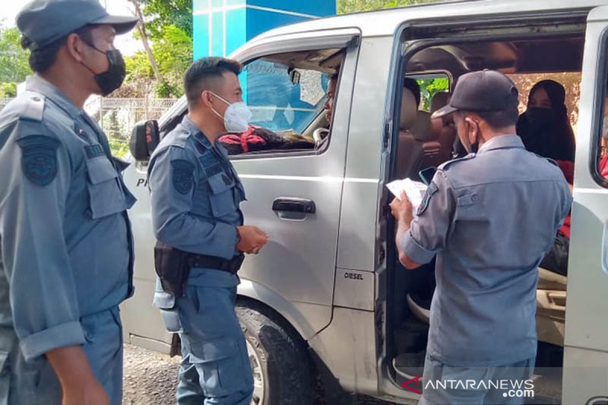 Pelabuhan Calang wajibkan penumpang kapal tunjukkan sertifikat vaksin