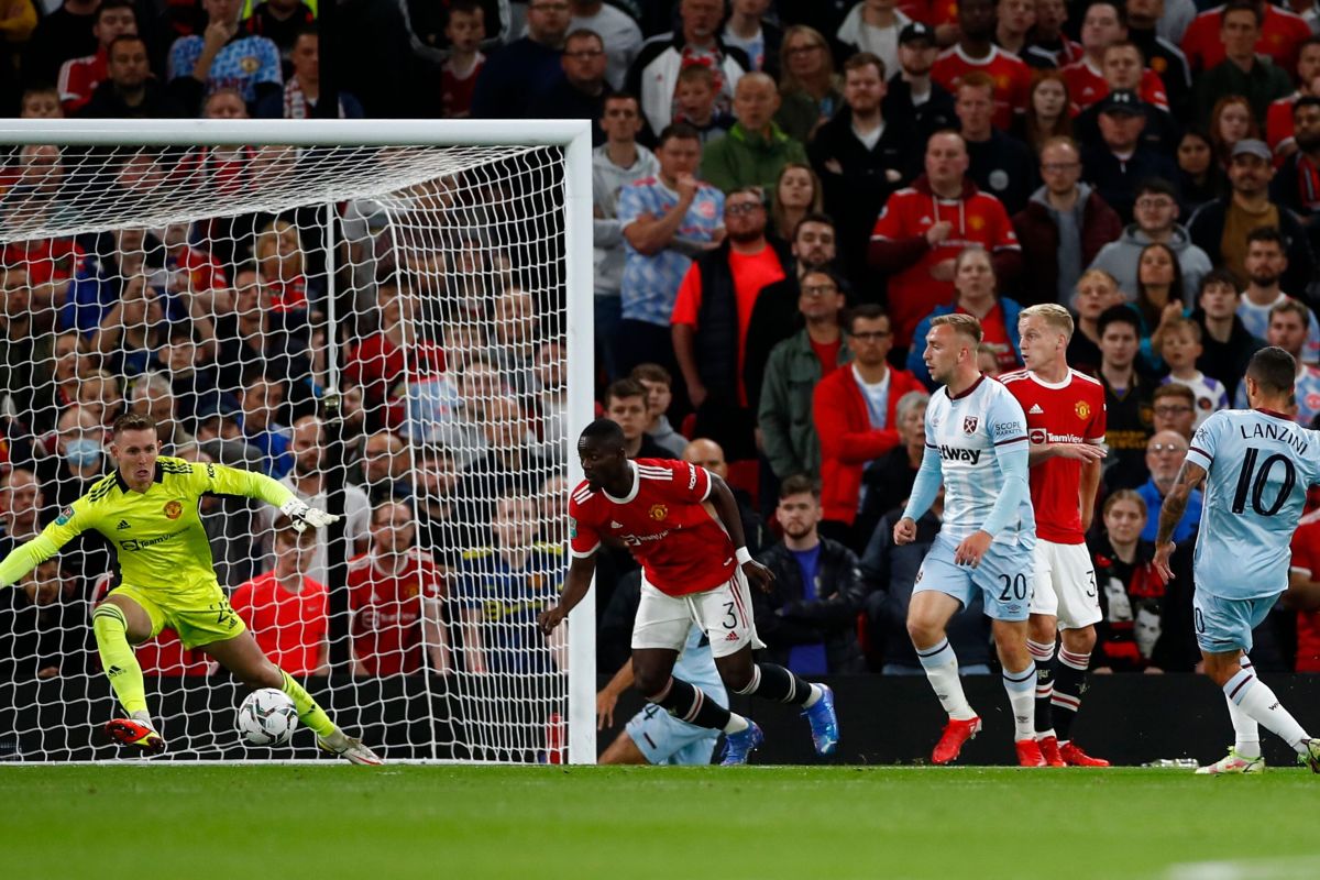 Piala Liga Inggris : MU tersingkir, Solksjaer malah puji pemainnya