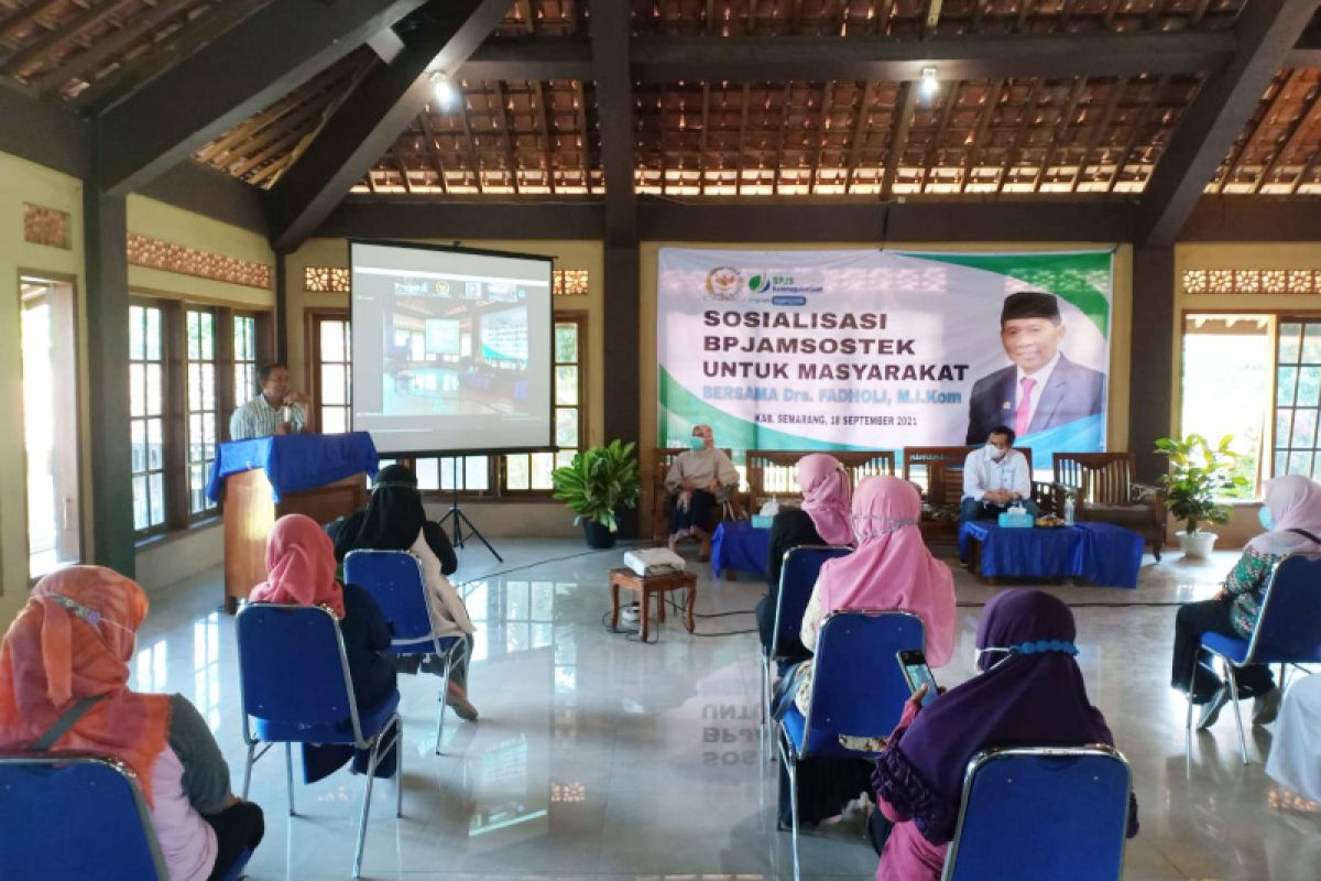 BPJAMSOSTEK Ungaran bersama legislator sosialisasikan Program Jamsostek di Salatiga