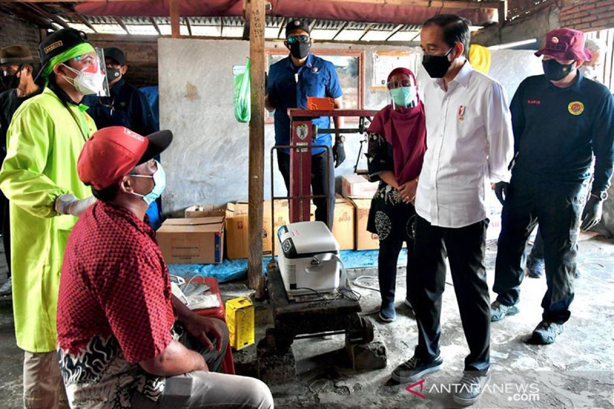 Presiden Jokowi harap vaksinasi pintu ke pintu picu antusiasme publik