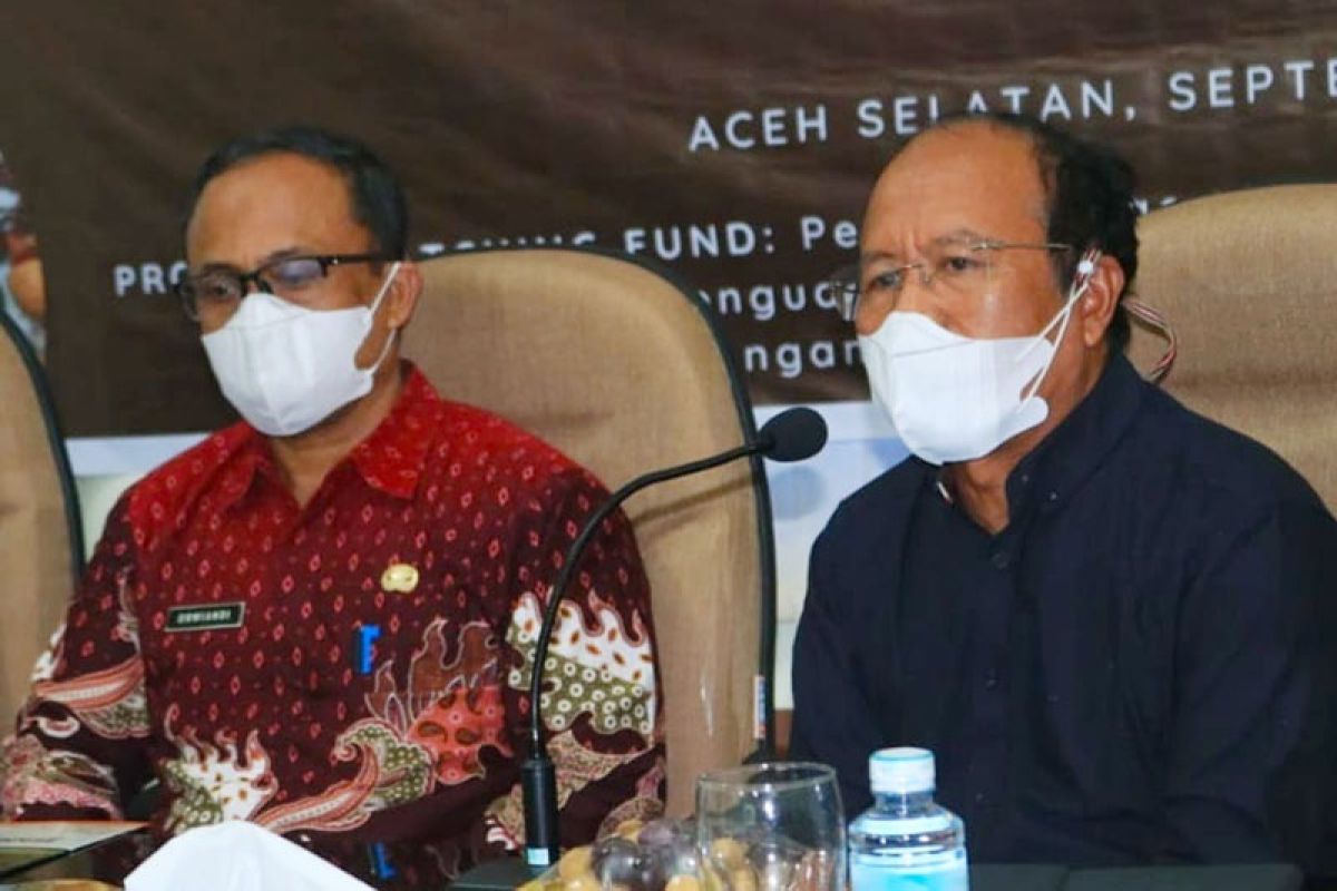 Aceh Selatan kembangkan sentra industri pala