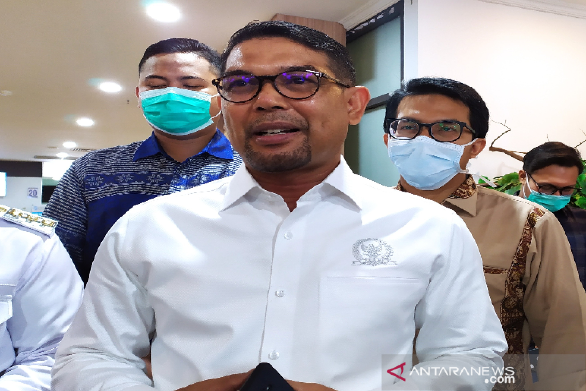 Nasir Djamil imbau orang tua di Aceh jaga keluarga dari predator anak