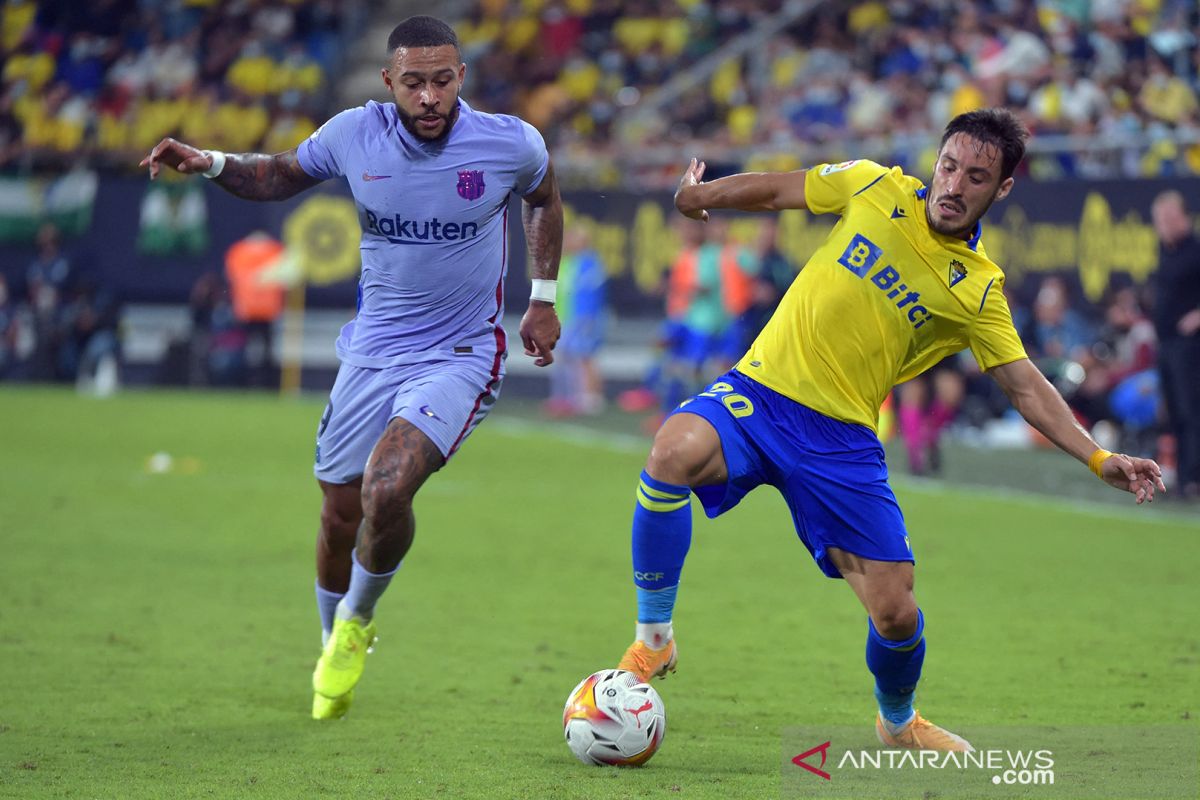 Barcelona vs Cadiz imbang 0-0