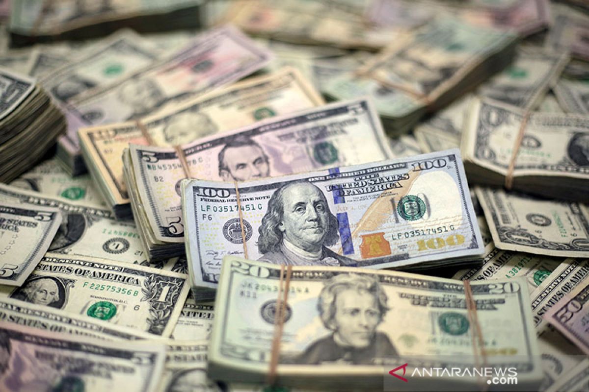 Dolar menguat  didorong ekspektasi tapering Fed